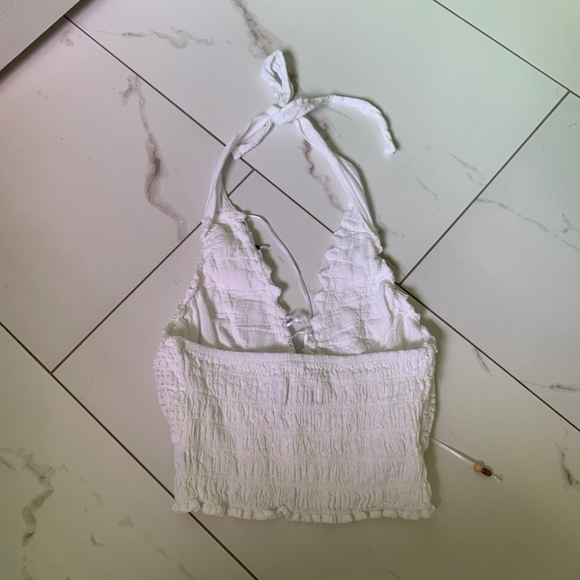 WHITE BEACH HALTER TOP - Picture 2 of 3